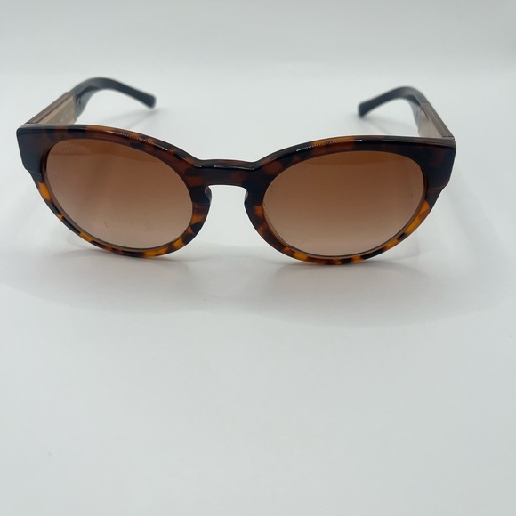 Burberry Luxury Brown Tortoise Sunglasses - Picture 1 of 6